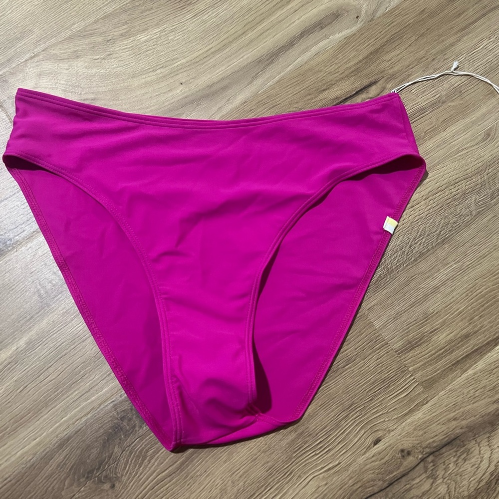 NWT Summersalt bottoms